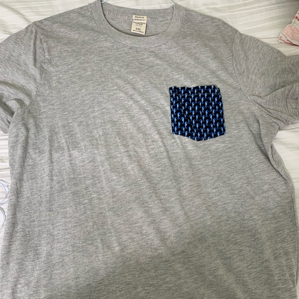 A&F oversized MENS shirt